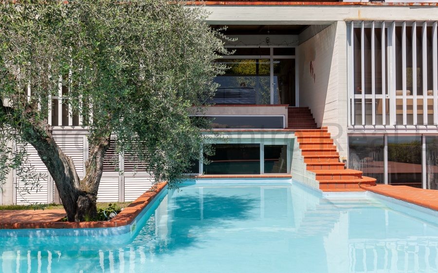 Villa con Piscina sulle Colline Lucchesi