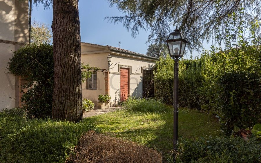 Villa in Primissima Periferia