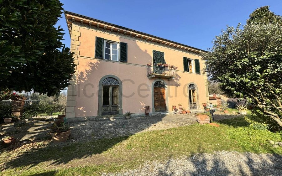 Villa sulle Colline Lucchesi