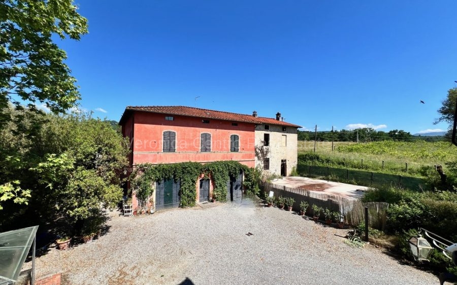 Splendida Villa con Piscina