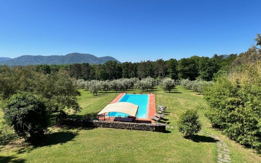 Splendida Villa con Piscina