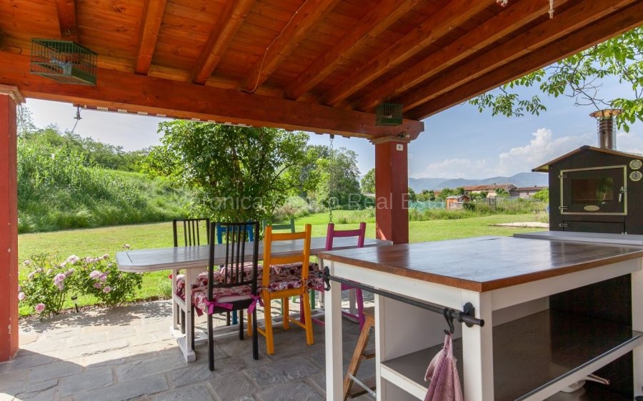 Bellissimo Casale ristrutturato nella Campagna Lucchese