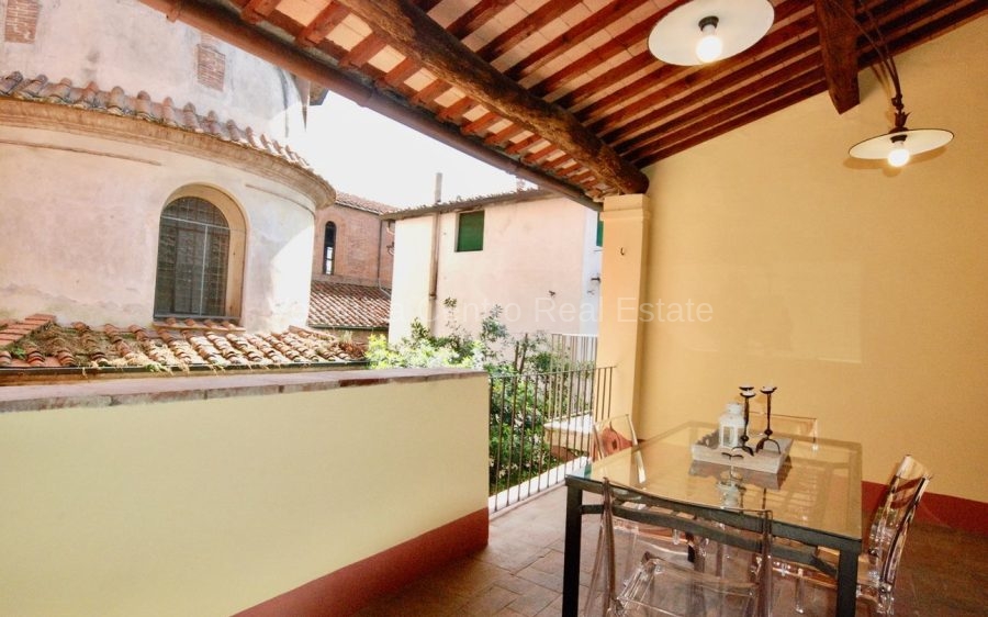 Appartamento Elegante nel Cuore della Città