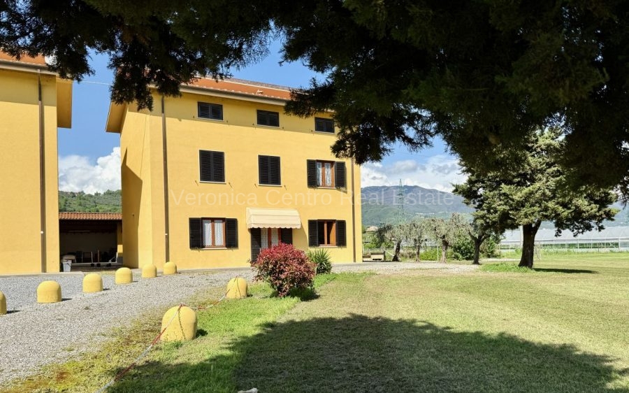 Campagna Nord – 6,5 km dalle Mura di Lucca. 