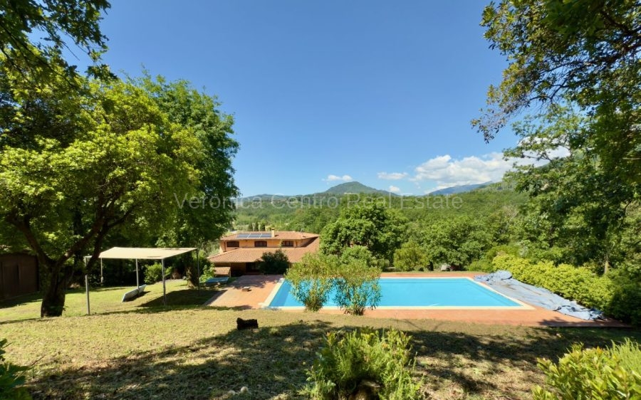 Villa singola con piscina