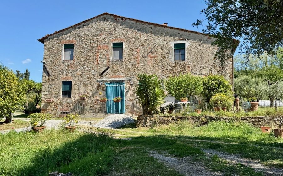 Casa di campagna in pietra
