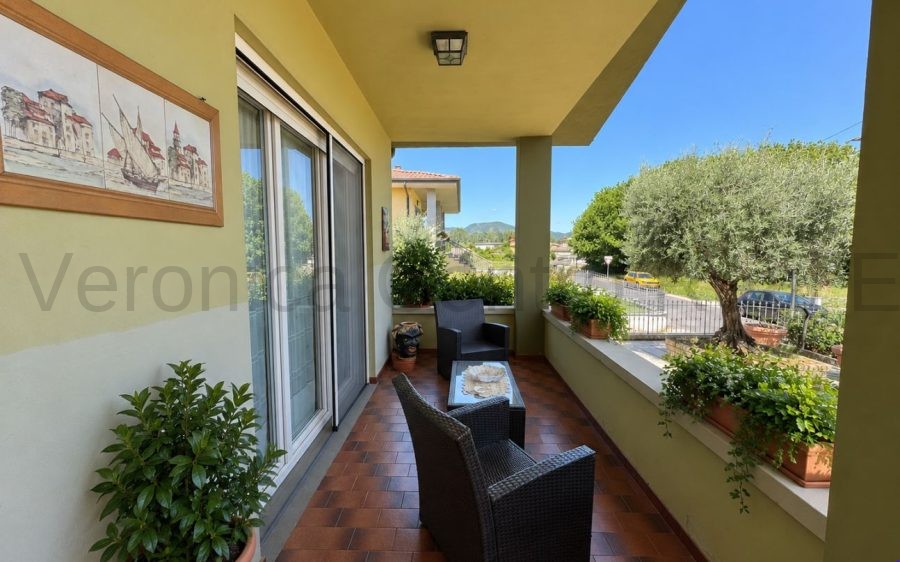 Villa singola a breve distanza dal centro storico di Lucca